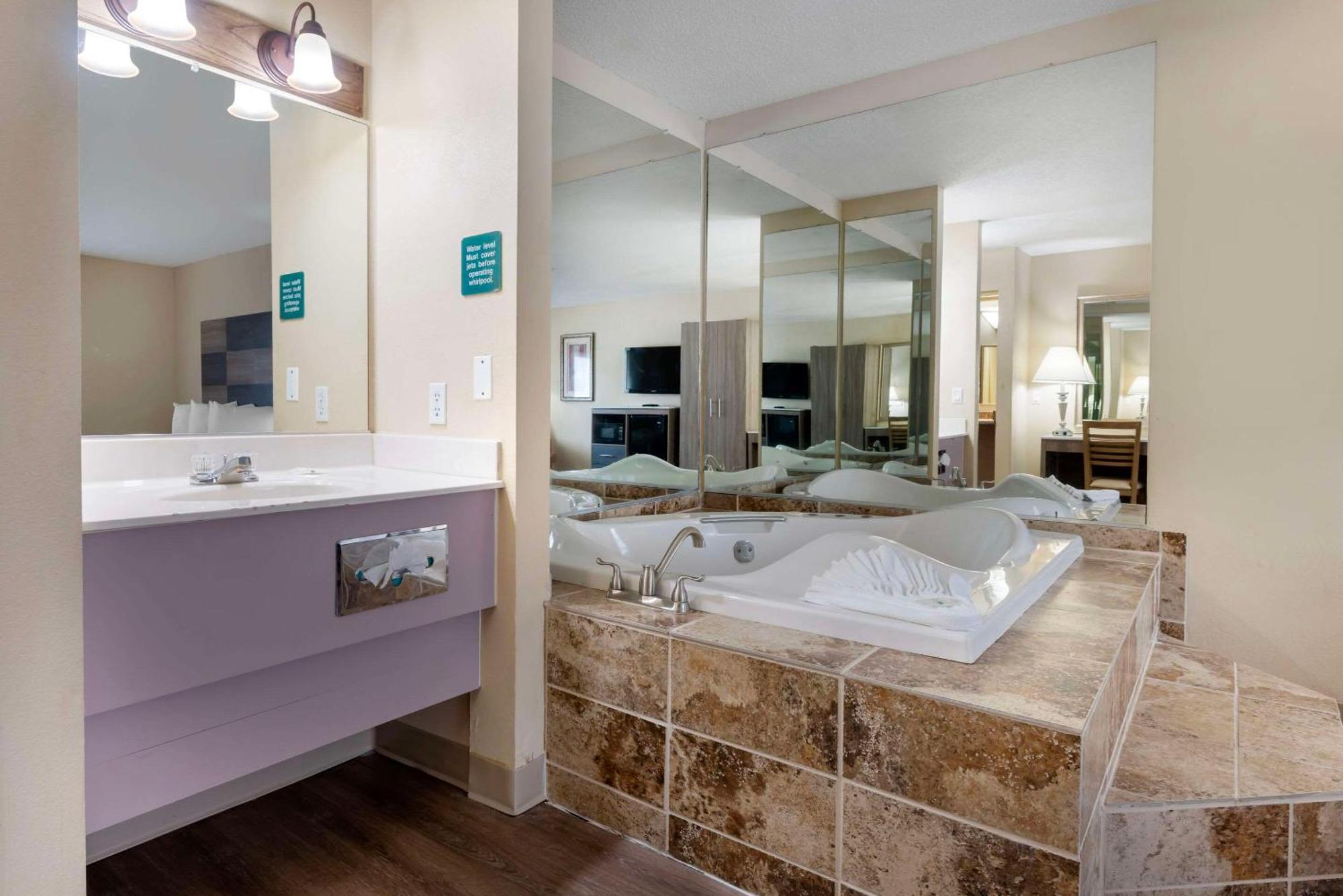 Quality Inn Бемиджи Экстерьер фото
